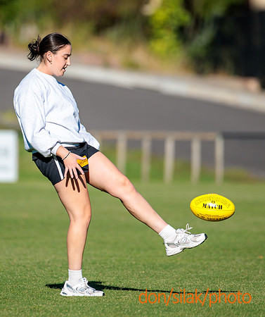Senior Womens Footy
